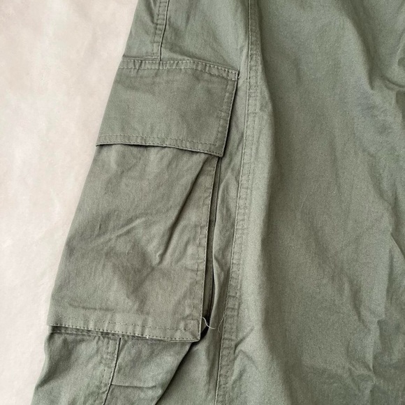 green cargo maxi skirt - Picture 7 of 8